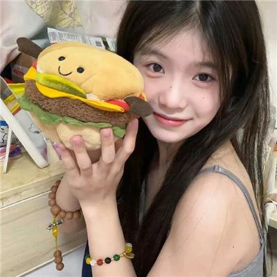 推动摇篮的手2025